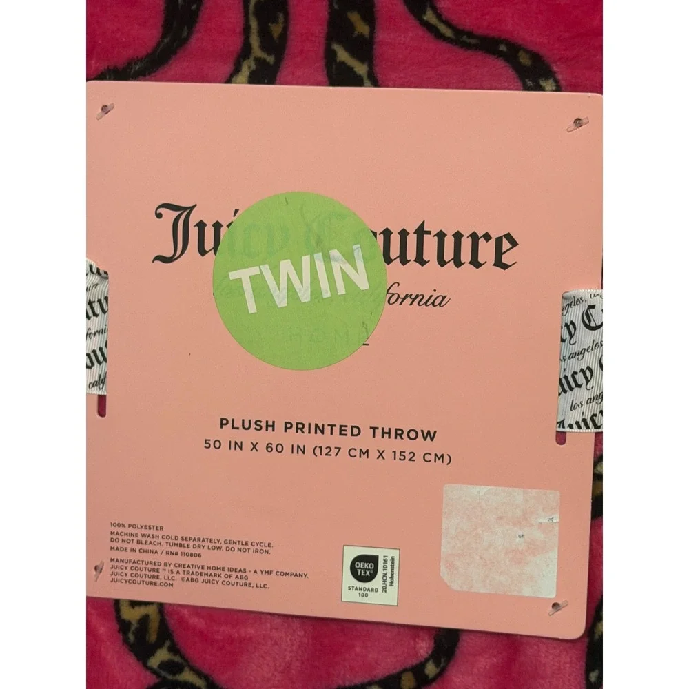 Juicy Couture Pink Leopard Bow Plush Printed Throw Blanket 50x60 Twin NWT